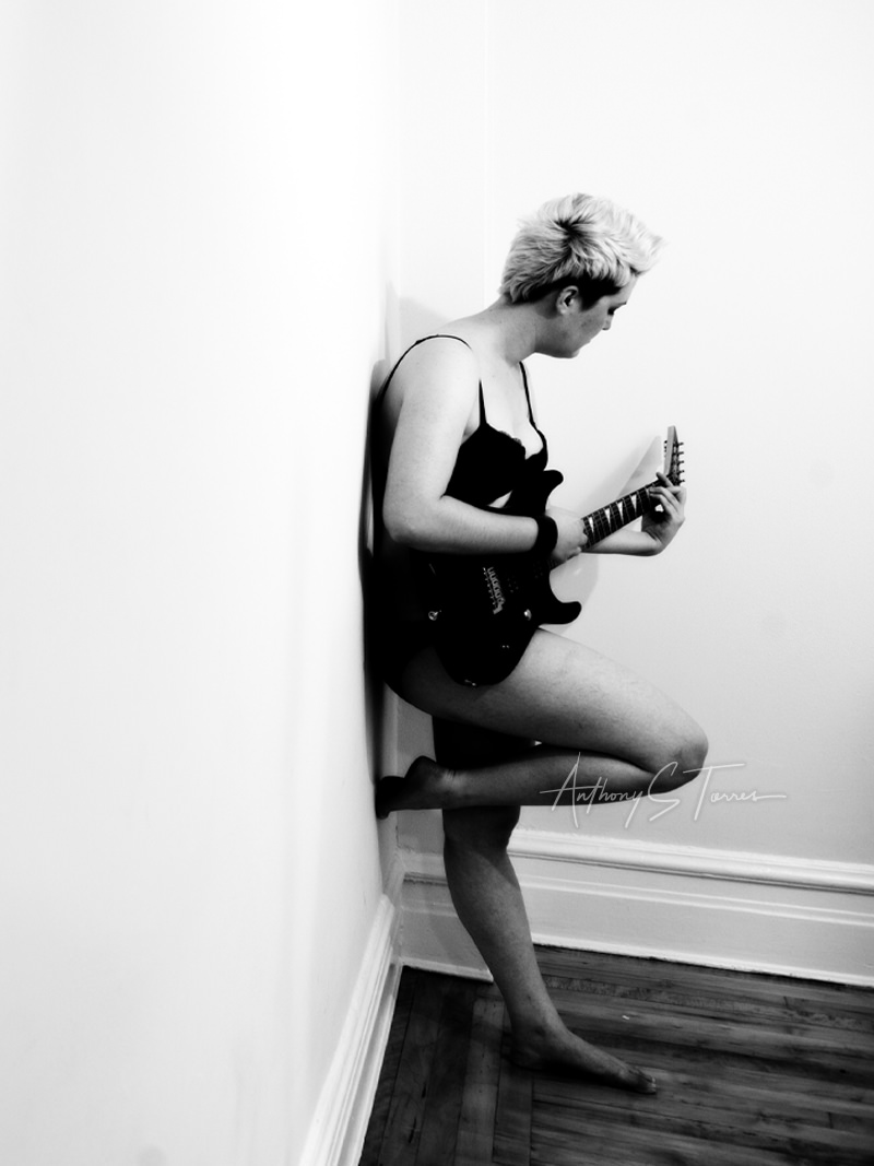 Kristie, electric guitar, studio boudoir