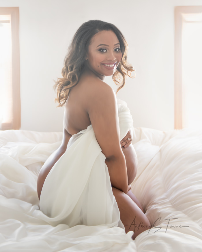 Maternity boudoir session, Raleigh NC